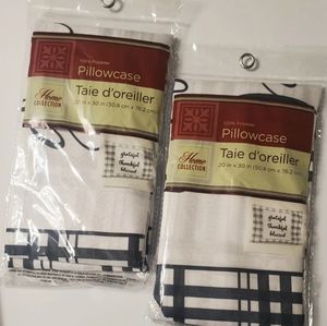 2- two NEW Pkg Fun grateful blessed thankful Script Pillow Cases White 20x30 in